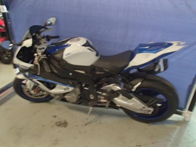 BMW HP4