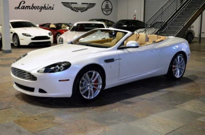 Aston Martin DB9