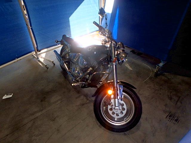 Suzuki VZ800