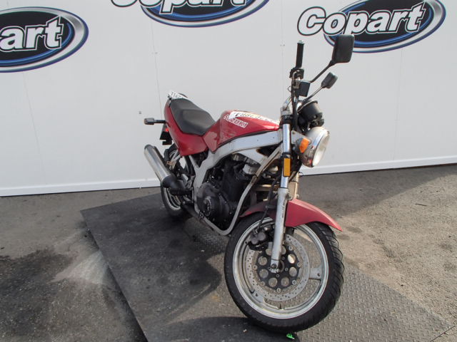 Suzuki GS500E