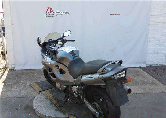 Suzuki GSX750FK