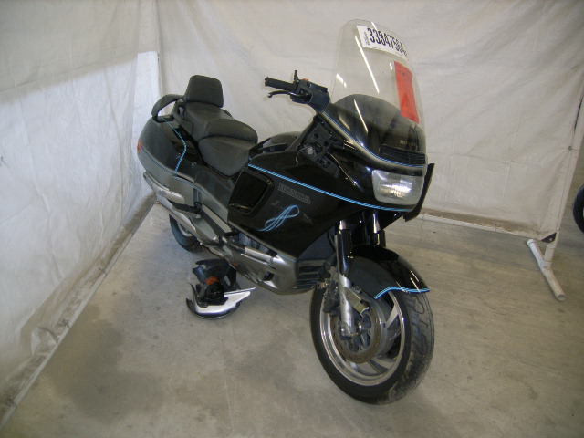 Honda PC800 (PACIFIC COAST)