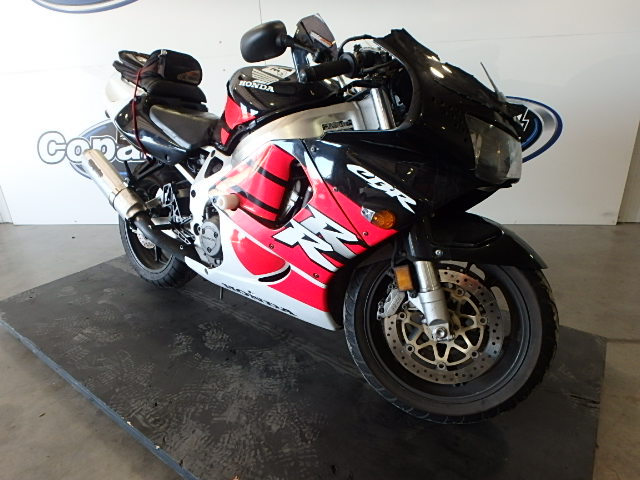 Honda CBR900
