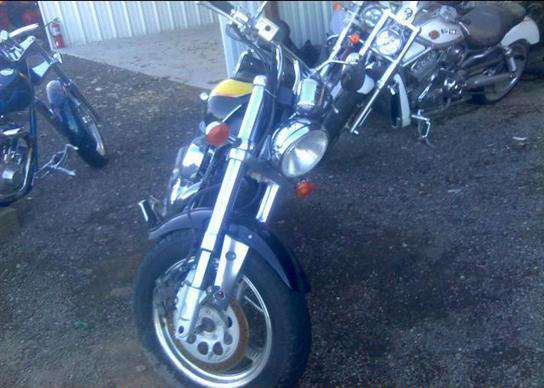 Suzuki VZ800K