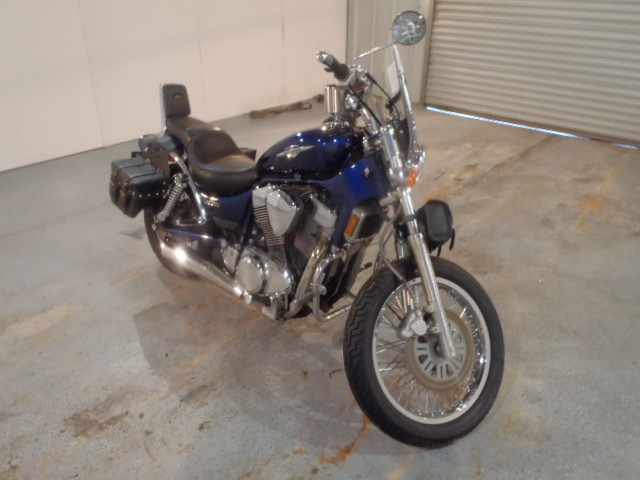 Suzuki VS1400