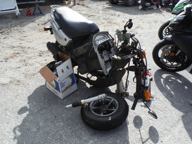 YAMAHA