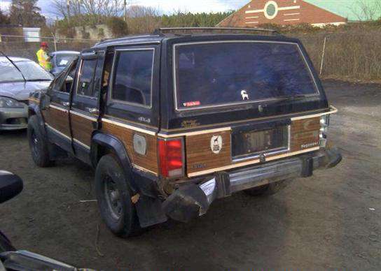 Jeep Wagoneer