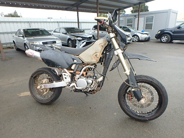 Suzuki DR-Z400SML