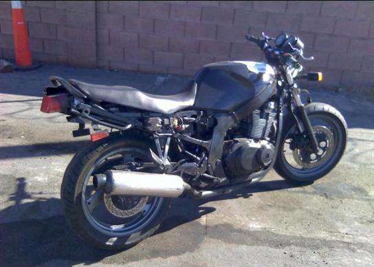 Suzuki GS500E