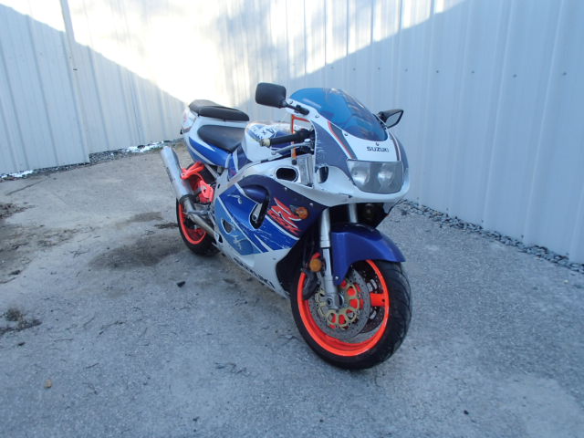 Suzuki GSX-R750