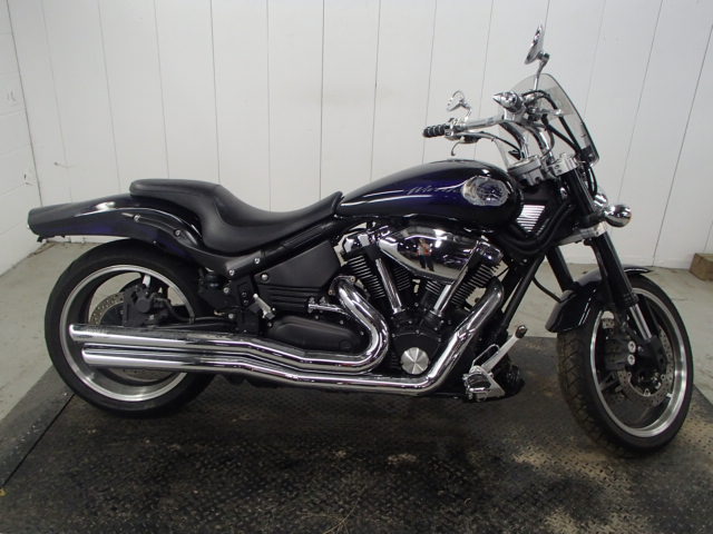 YAMAHA