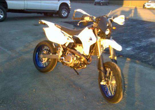 Suzuki DR-Z400SML