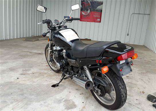 Honda CB750 (Nighthawk 750)