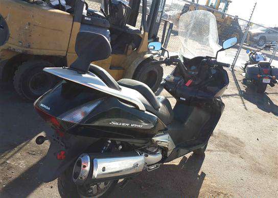 Honda FSC600 (Silver Wing)