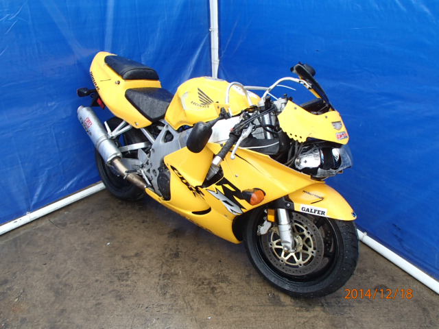 Honda CBR900