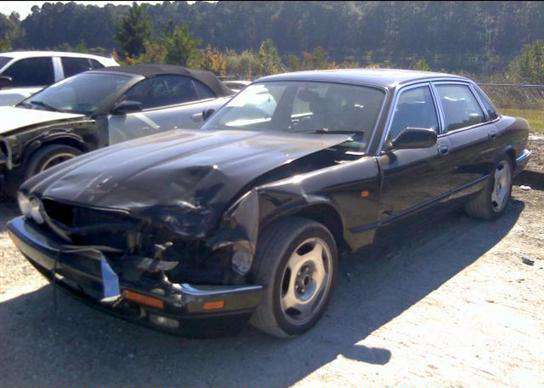 Jaguar XJR