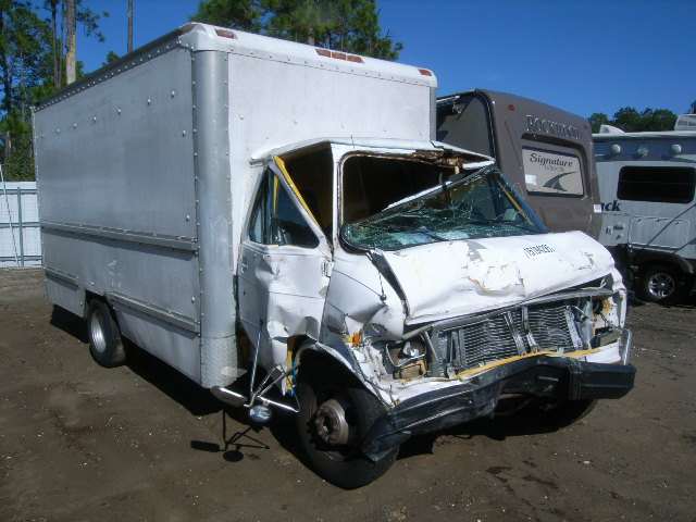 GMC Cutaway Van