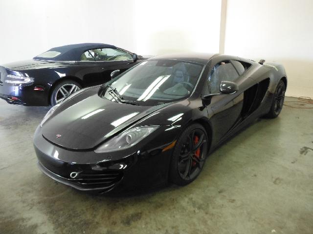 2012 MCLAREN MP4-12C