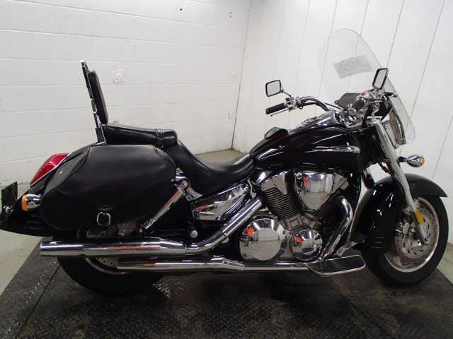 Honda VTX1300R