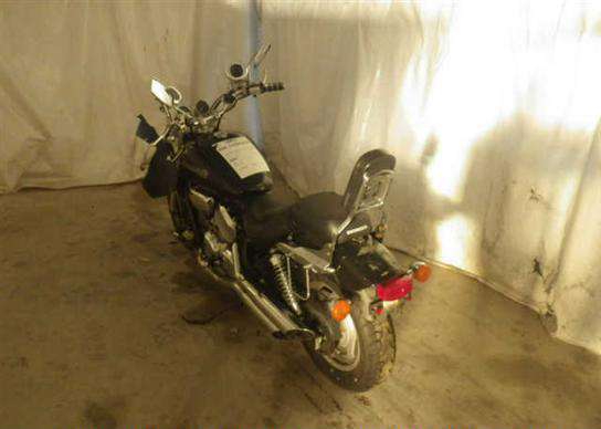 Honda VF750C (MAGNA)