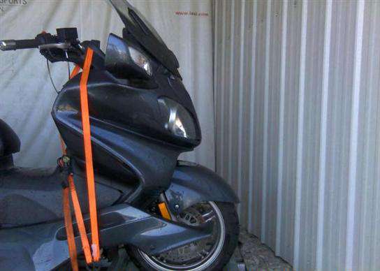 Suzuki AN650L