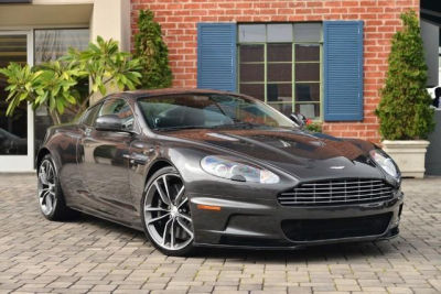 Aston Martin DBS