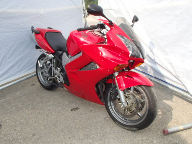 Honda VFR800 (INTERCEPTOR)