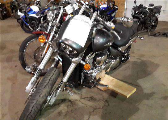 Suzuki VZ1500L