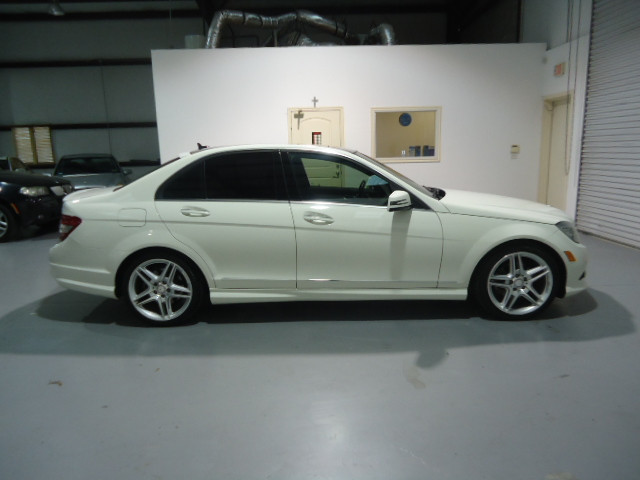 2010 Mercedes-Benz C-Class