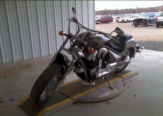Honda VT1300 (Stateline)