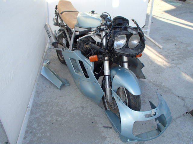 Suzuki GSX-R750