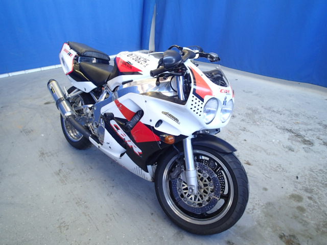 Honda CBR900