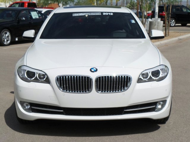 2012 BMW 550i