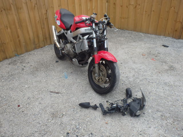 Honda VTR1000F (SUPERHAWK)