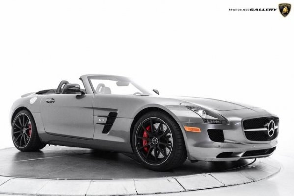 Mercedes-Benz SLS-Class