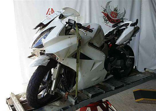 Honda VFR800 (INTERCEPTOR)