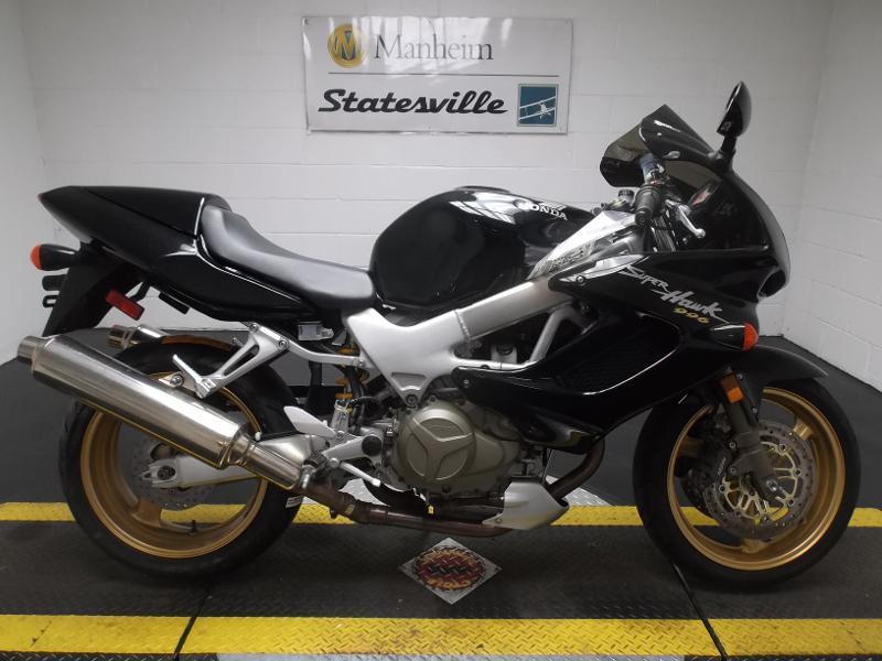 Honda VTR1000F (SUPERHAWK)