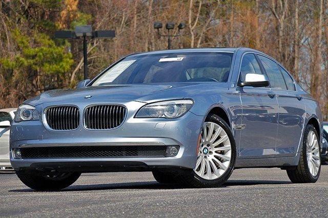 BMW 750i