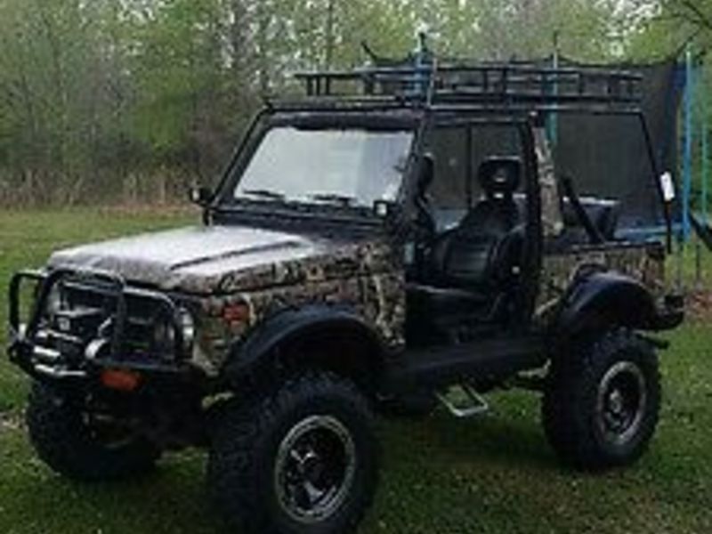 Suzuki Samurai