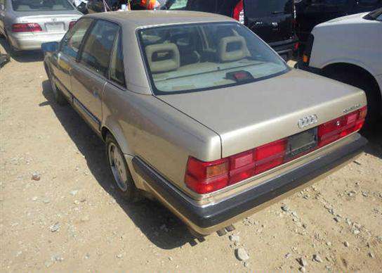 Audi 200