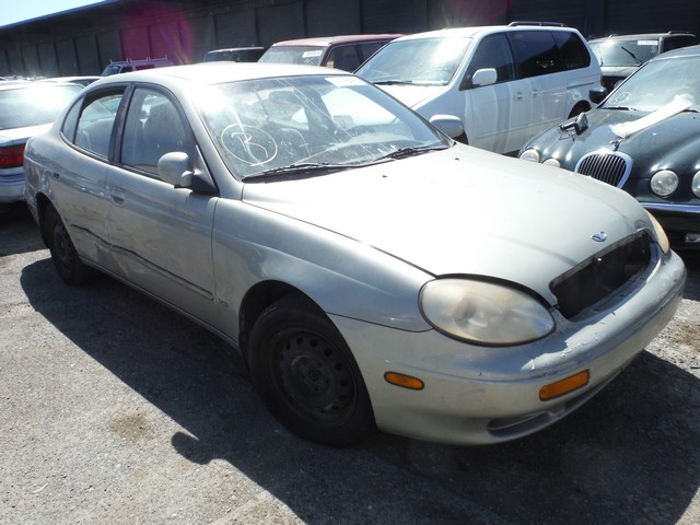 2001 DAEWOO LEGANZA