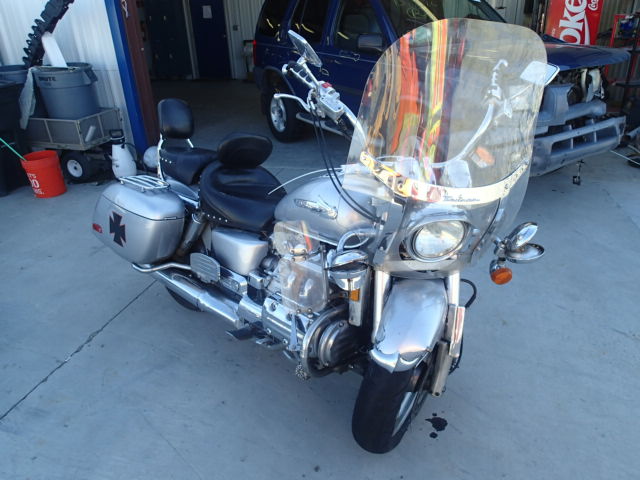 Honda GL1500CT (VALKYRIE TOURER)