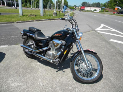 Honda VT600C (SHADOW VLX)