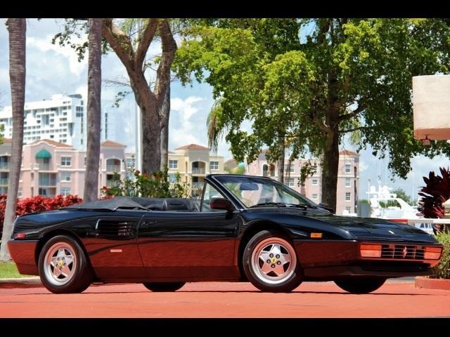 Ferrari Mondial T