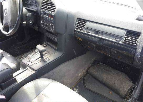 BMW 325iS