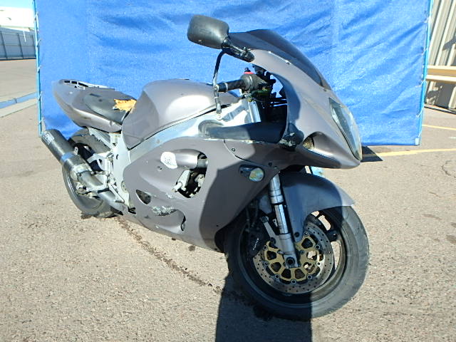 Suzuki GSX-R750