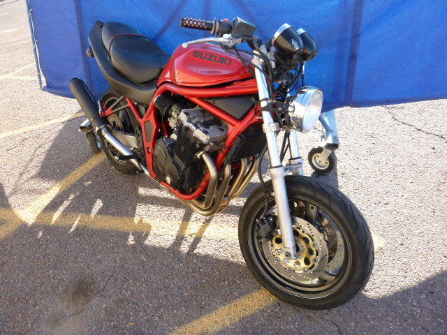 Suzuki GSF600S