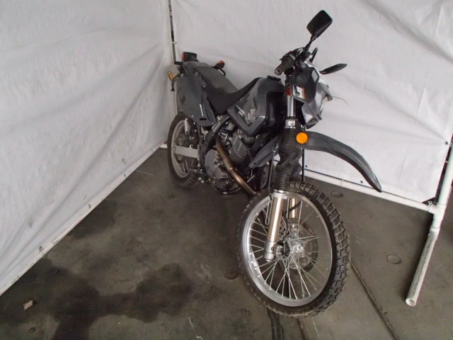 Suzuki DR650SEL