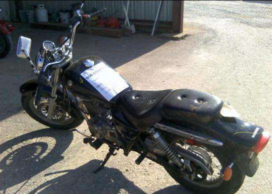 Suzuki GZ250