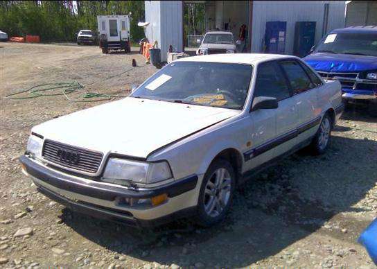 Audi V8